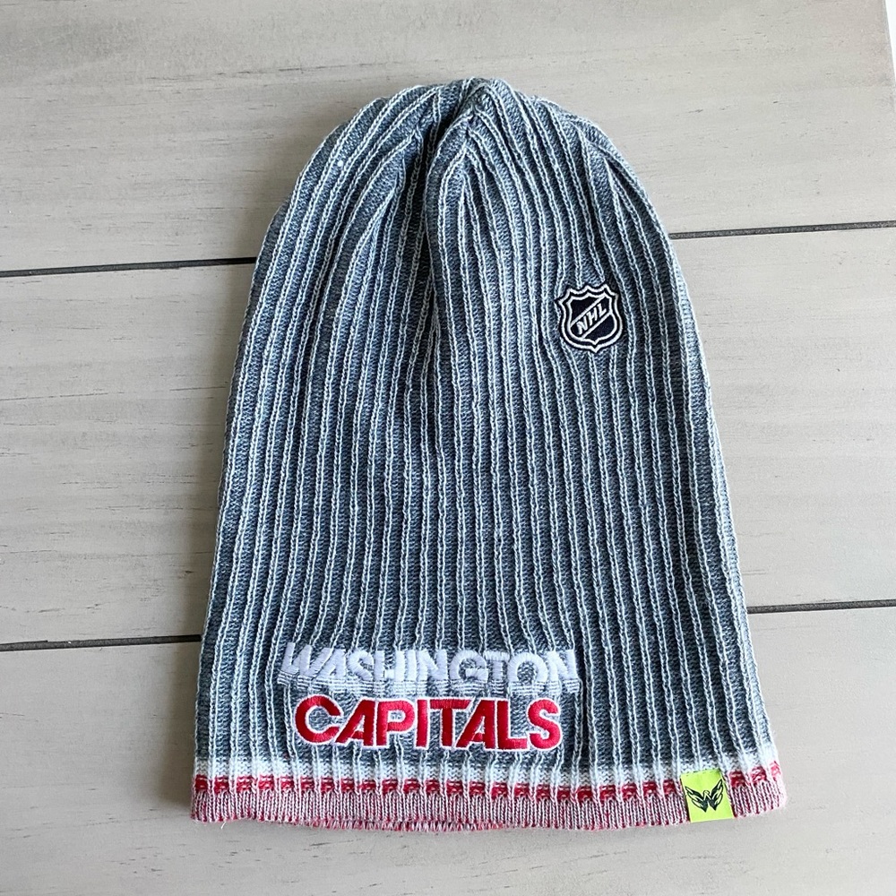 NWOT Reebok Capitals Gray Beanie